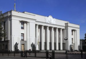Бронювання за гроші: є два варіанти, до Ради внесуть законопроєкт
