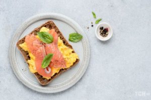 Пʼять суперпродуктів, які допоможуть зменшити стрес і впоратися з тривожністю