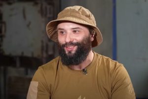 Зірка “Ліги Сміху” Віктор Розовий одружився і вперше показав свою кохану