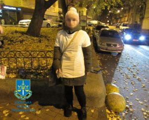 Збирала кошти нібито на допомогу дітям-сиротам: у Києві судитимуть псевдоволонтерку