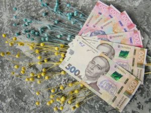 Прибиральниця з Києва отримала вирок суду через “відрядження до Львова”: що вона накоїла