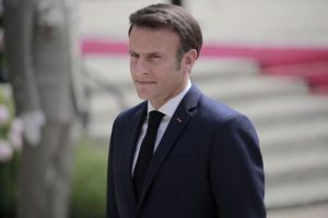 Макрон знову прокоментував можливу відправку військ до України