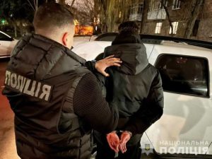 Наживалися на допомозі ЗСУ: в Одеській області затримали шахраїв, які в Мережі “продавали” дрони
