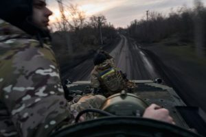 На Донеччині окупанти намагаються покращити своє положення і вибити ЗСУ із рубежів – Генштаб