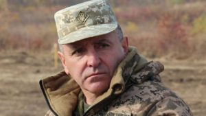 Зеленський звільнив з посади одного з топкомандувачів ЗСУ
