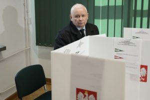 У Польщі відбулися місцеві вибори: які партії перемагають — результати екзит-полу