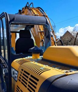 Окупанти за день вісім разів обстріляли Нікополь: що про це відомо (фото)