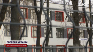 Скандал на Київщині: до відбудованої школи й досі не пускають дітей і вчителів