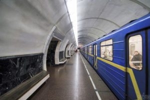 У Києві три станції метро зачинені для пасажирів: що сталося