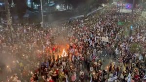 В Ізраїлі почалися масові протести: люди організували наметове містечко і вимагають відставки уряду – відео