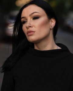 Анастасія Приходько викликала швидку й розповіла про різке погіршення самопочуття