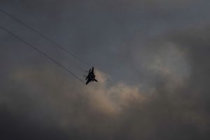 Ізраїль завдав удару у відповідь: знищено завод з виробництва зброї (відео)