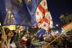 У Грузії готові скасувати скандальний закон про “іноагентів”: партія влади назвала умову
