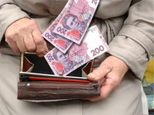 Перерахунок пенсій: чому у квітні не всі отримають підвищені виплати – експерт пояснив