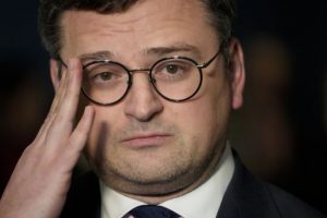 Повернення військовозобов’язаних до України: Кулеба зробив заяву
