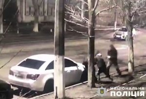Напад на військового в Києві: що загрожує злочинцям