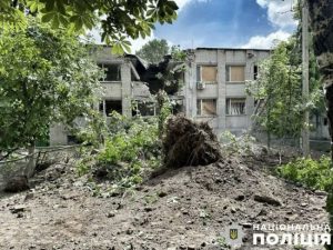 Росіяни з артилерії накрили Херсонщину: є поранені (фото)