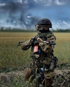 “Чоловікам, жінки яких пішли до війська, було б спокійніше”: що думають кияни про ідею створення жіночого батальйону