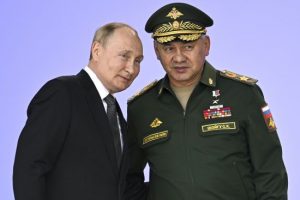Путін знімає Шойгу з посади міністра оборони РФ: хто його замінить