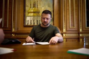 Викрито групу, яка хотіла вбити Зеленського: “щури” – з близького оточення