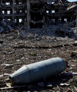 Чому російська авіація скидає бомби на свою територію: в Повітряних силах ЗСУ назвали причини