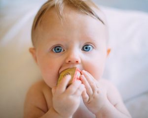 Троє чоловіків з однієї сім’ї стали батьками понад 600 дітей