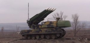Українські військові філігранно дронами знищили два російські ЗРК “Бук” (відео)