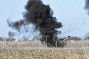 Росіяни вдарили КАБами по Дергачах: що відомо