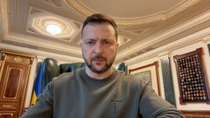 “Бачимо, до чого готується окупант”: Зеленський звернувся до українців і розповів про військову допомогу