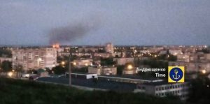 У Маріуполі пролунали вибухи: що відомо