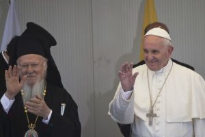 Папа Римський на Саміті миру може зустрітися з давнім суперником: кого запросив Зеленський
