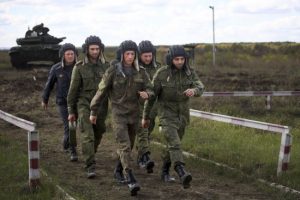 Росіяни атакуватимуть: скільки резервістів задіють окупанти для наступу влітку — Defence Express