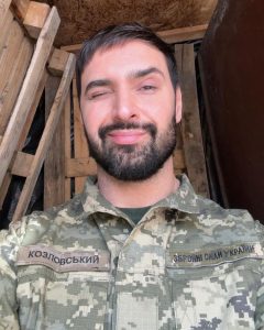 Віталій Козловський показав свою маму-красуню на свіжому фото