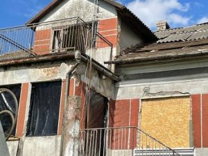 Уламки російських ракет пошкодили будинки на Івано-Франківщині
