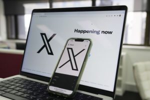 Соцмережа X (Twitter) офіційно дозволила публікувати порно