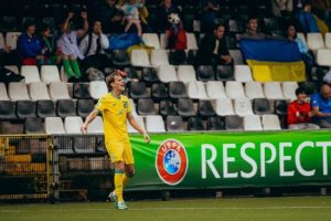 Україна – Італія – 3:2: онлайн-відеотрансляція вирішального матчу за вихід до плейоф юнацького Євро-2024