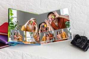 Чому не можна робити селфі із дзеркалом: 8 прикмет про фотографії