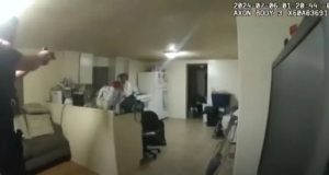 У США поліцейські застрелили темношкіру жінку, яка ж їх і викликала