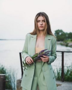 Відома українська акторка показалася під крапельницями: “Бережіть своє здоров’я”