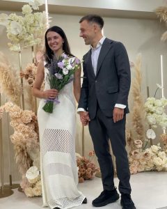 42-річна Валентина Хамайко вийшла заміж після 18 років стосунків і показала фото зі свого весілля