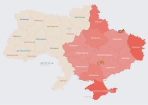 Україною рухається низка ворожих дронів: куди летять безпілотники