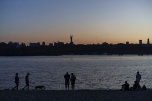 “Зачиняйте вікна”: у повітрі біля столиці відчувається сморід