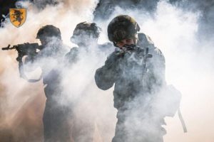 “Це шок”: бійці ЗСУ на Донбасі мало сподіваються на план перемоги Зеленського — The Times