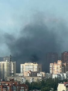 Вибухи у Харкові: є приліт у житлову забудову