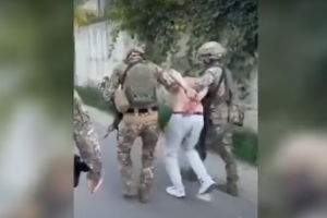 На Київщині зловмисник відкрив стрілянину з автомата в магазині – перші деталі