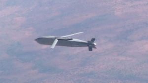 Які далекобійні ракети є в України: експерт розповів (інфографіка)