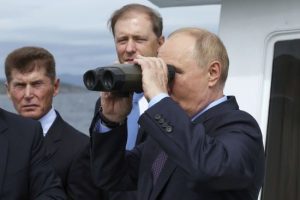 Переміщення Путіна вдалося відстежити за фітнес-застосунком охоронців – Le Monde