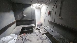 Росіяни обстріляли Херсон та зруйнували пошту: є загиблий та поранені