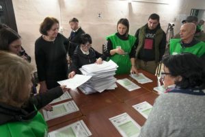 Вибори в Грузії: опозиція не визнає результати голосування і скликає акції протесту