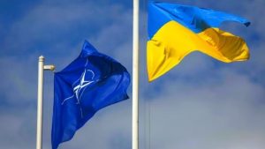США готові запросити Україну до НАТО за певних умов – Le Monde